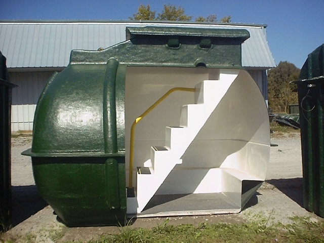 https://bandhstormshelters.com/wp-content/gallery/ls10-storm-shelters/LS10-Outside-Cut-Away-View.jpg